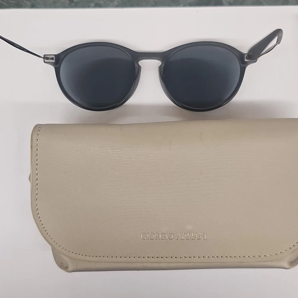 Giorgio Armani Women's Sun Glasses with case